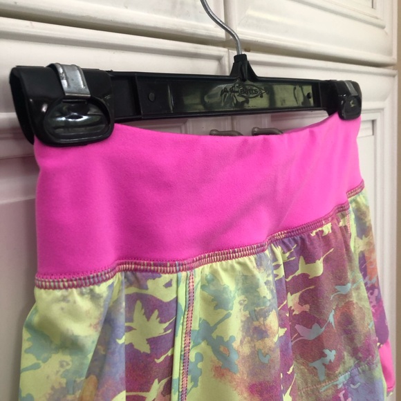 Unique Ivivva by Lululemon girls skort - Picture 4 of 14